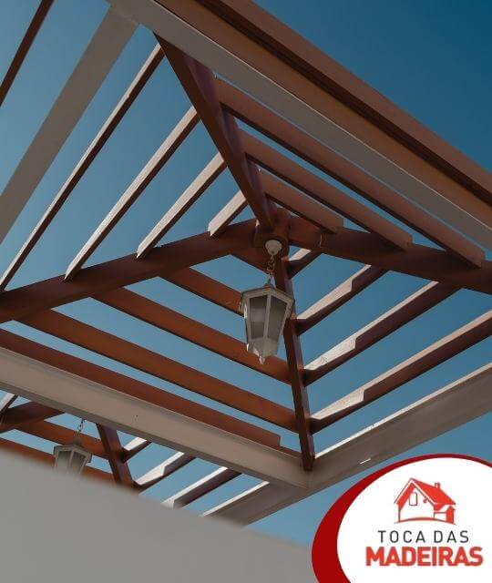 madeira para telhado 01