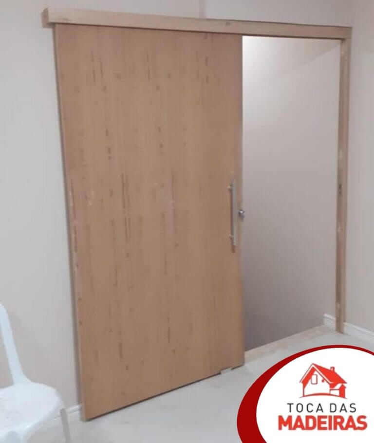 PORTAS E ACESSÓRIOS 06